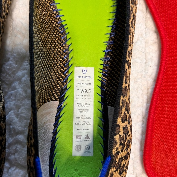 Little cat points - Picture 3 of 7